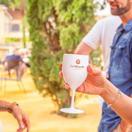 La Menado Отель 3*