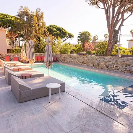 La Menado 3* Кавалер-сюр-Мер